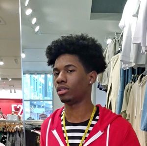 Meet your Posher, Omar